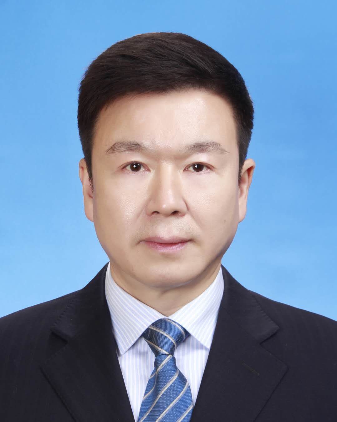 于都县委常委;宁都县委常委,宣传部部长;石城县委副书记;赣州市委副