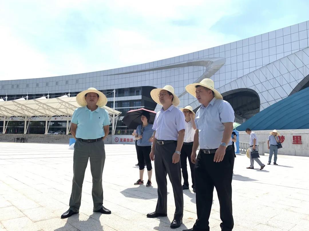 市振兴办主任薛强在上犹县调研苏区振兴发展工作 赣州市政府信息